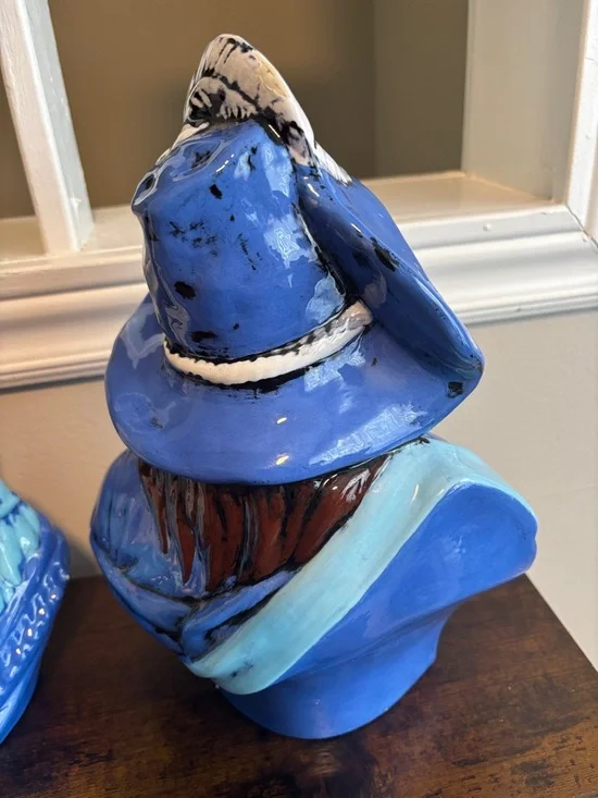 Vintage Style Ceramic Bust Set Nautical Couple Blue Hand Painted Decor - Picture 7 of 10